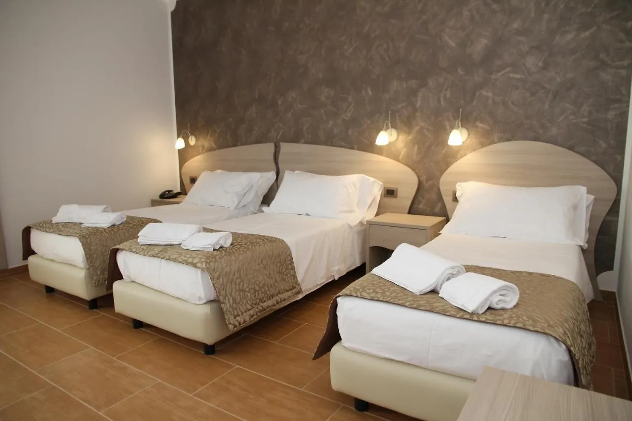 Monte San Giovanni-Nebrodi Rooms San Marco d'Alunzio 3*,  Italy