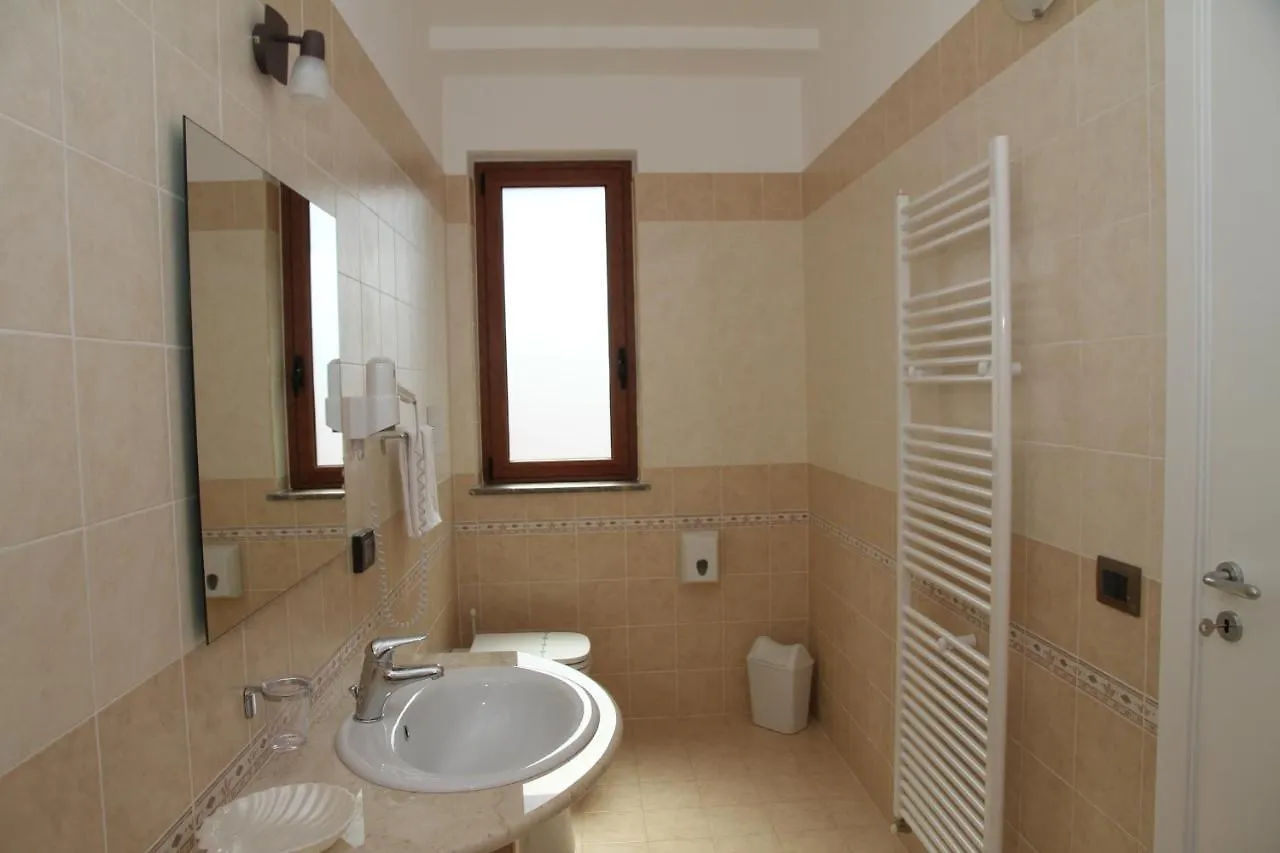 Monte San Giovanni-Nebrodi Rooms San Marco d'Alunzio Otel
